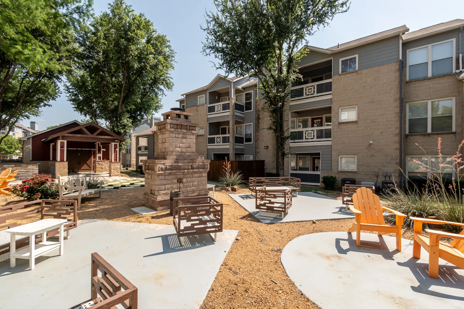 Outdoor lounge and relaxing courtyard at Western Station at Fossil Creek in Fort Worth, Texas